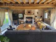 Maison à SAINT-HYMER