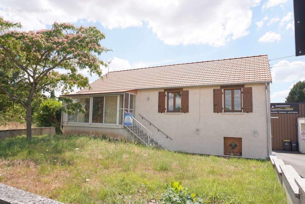 Maison à PARAY-LE-MONIAL