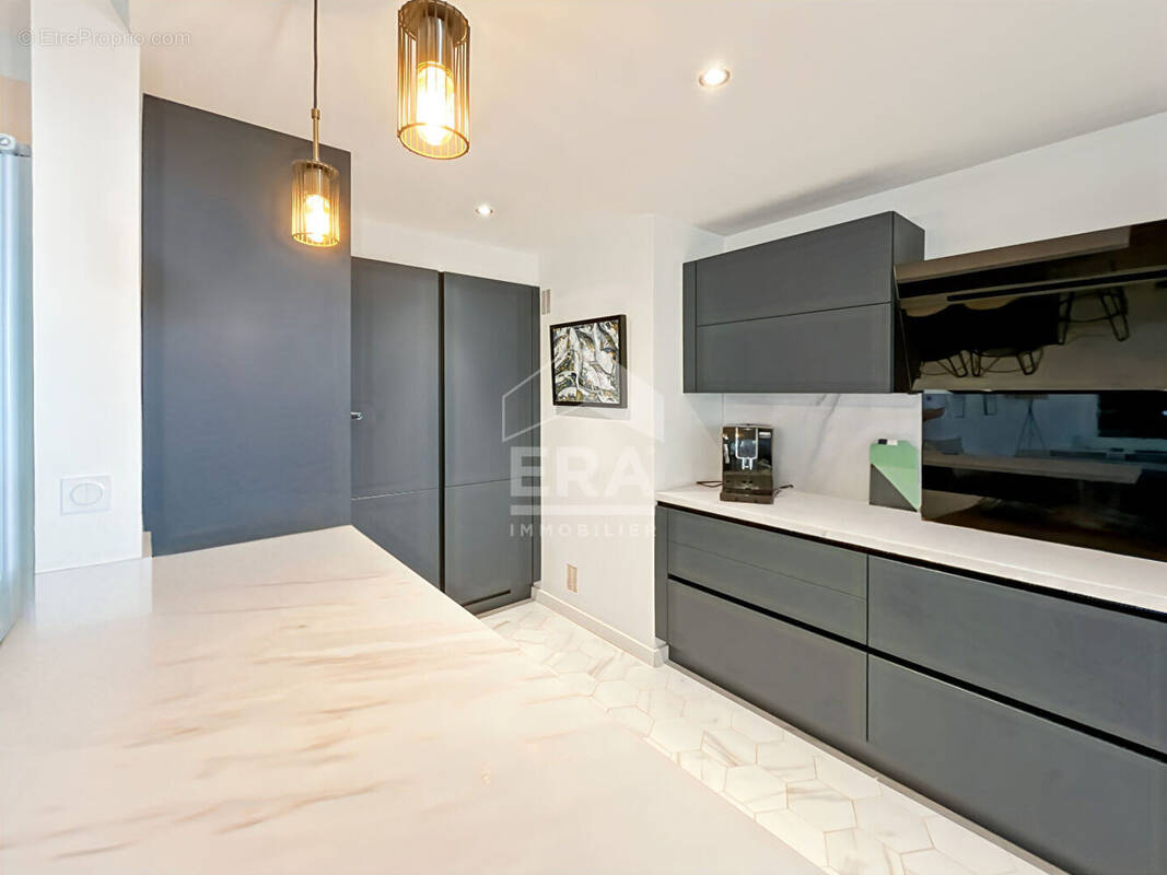 Appartement à MARSEILLE-12E