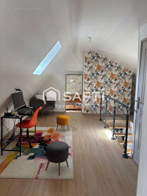 Maison 186 m² à Saint-Michel-Sur-Loire  - photo 9