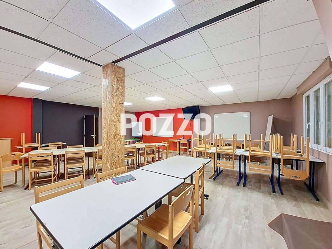 Commerce à PONTORSON