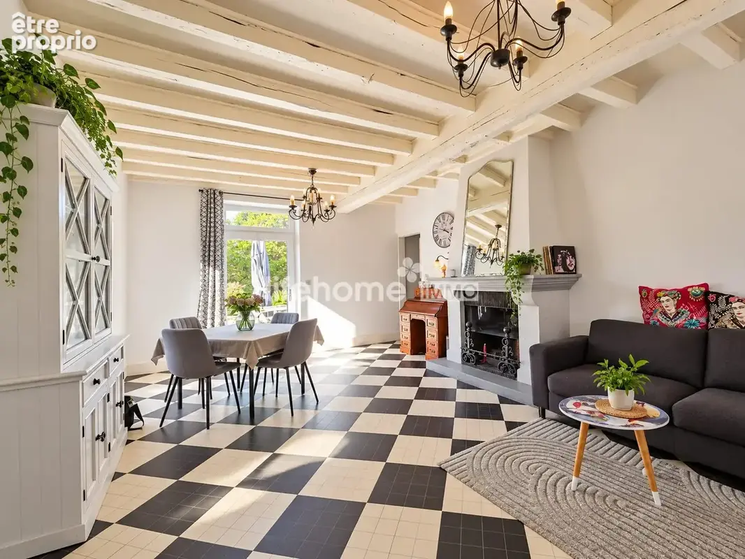 Maison 4 pièces 120 m² à vendre à Neris-Les-Bains (03310) - photo 1