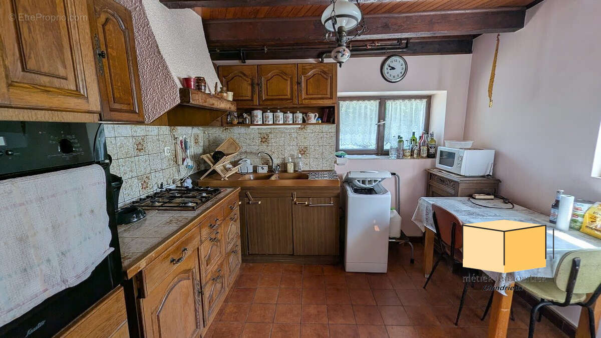 Maison 110 m² à Virieu-Le-Petit  - photo 5