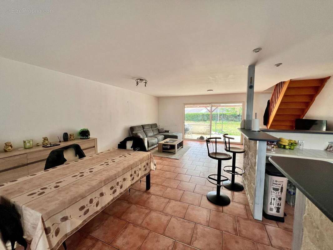 Photo 3 - Maison à VILLERS-COTTERETS