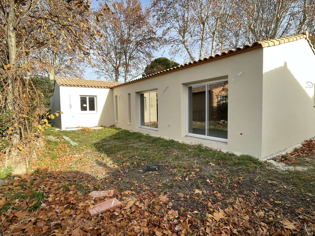 Maison à SAINT-FELIX-DE-LODEZ