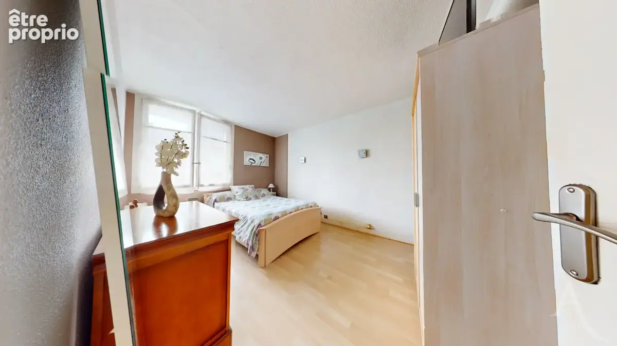 EXCLUSIVITE - T3 Duplex avec terrasse - Calme - Grenoble (Rue Beauvert) - photo 9