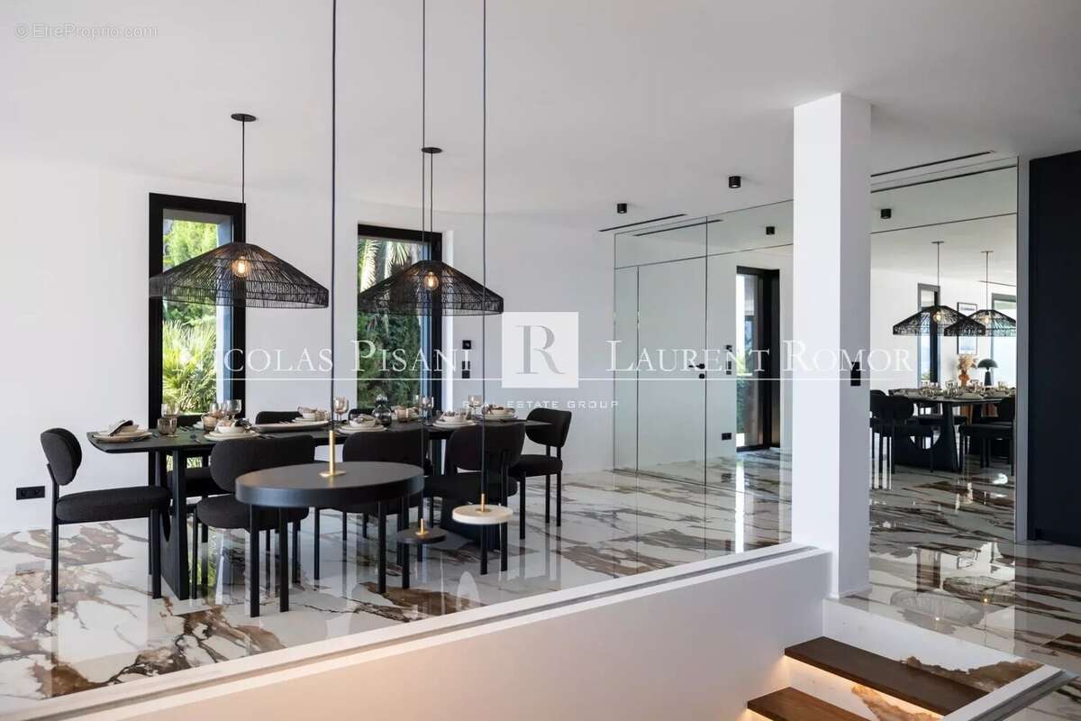 Maison à ROQUEBRUNE-CAP-MARTIN