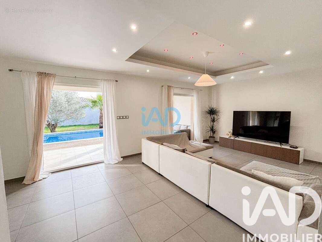 Photo 6 - Maison à SORGUES