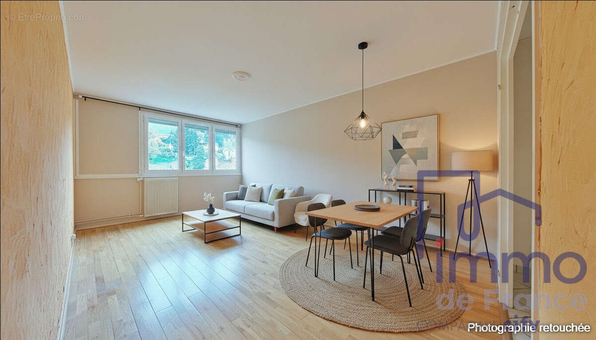 Appartement à SAINT-ETIENNE