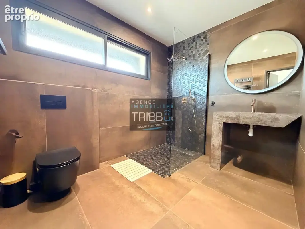 Thuir - villa contemporaine - 121m2 habitables, 4 pieces avec jardin, piscine et garage. - photo 11