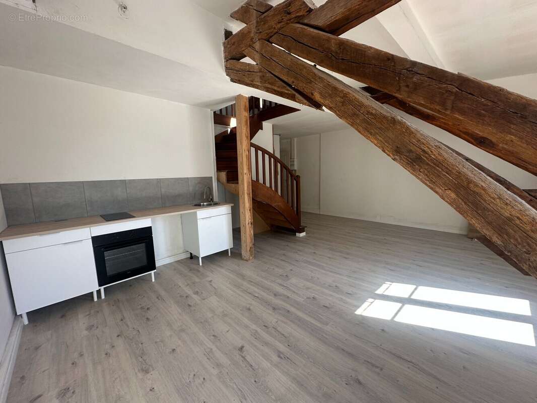 Appartement à NEMOURS