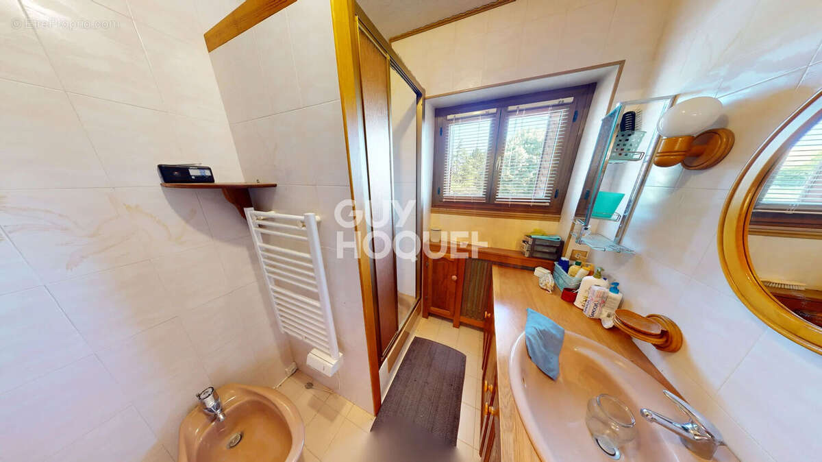 Maison à COURSON-LES-CARRIERES