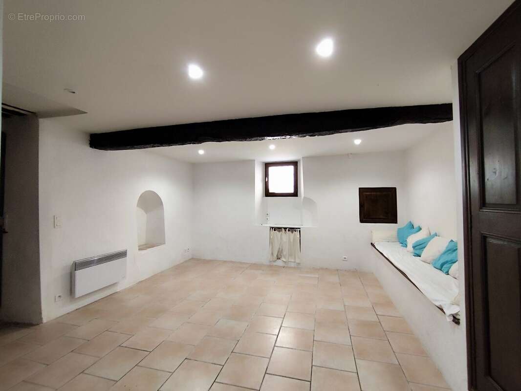 Maison 95 m² à Grasse  - photo 2