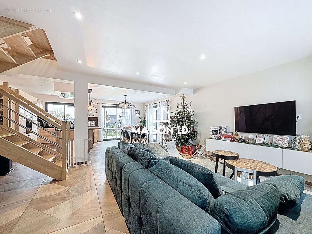 Maison à BRETTEVILLE-SUR-LAIZE