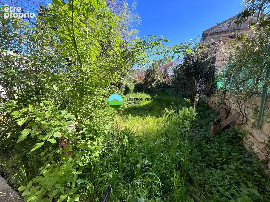 En exclusivite saint didier maison de village en pierre 150 m²  avec jardin clos et arboré. - photo 5