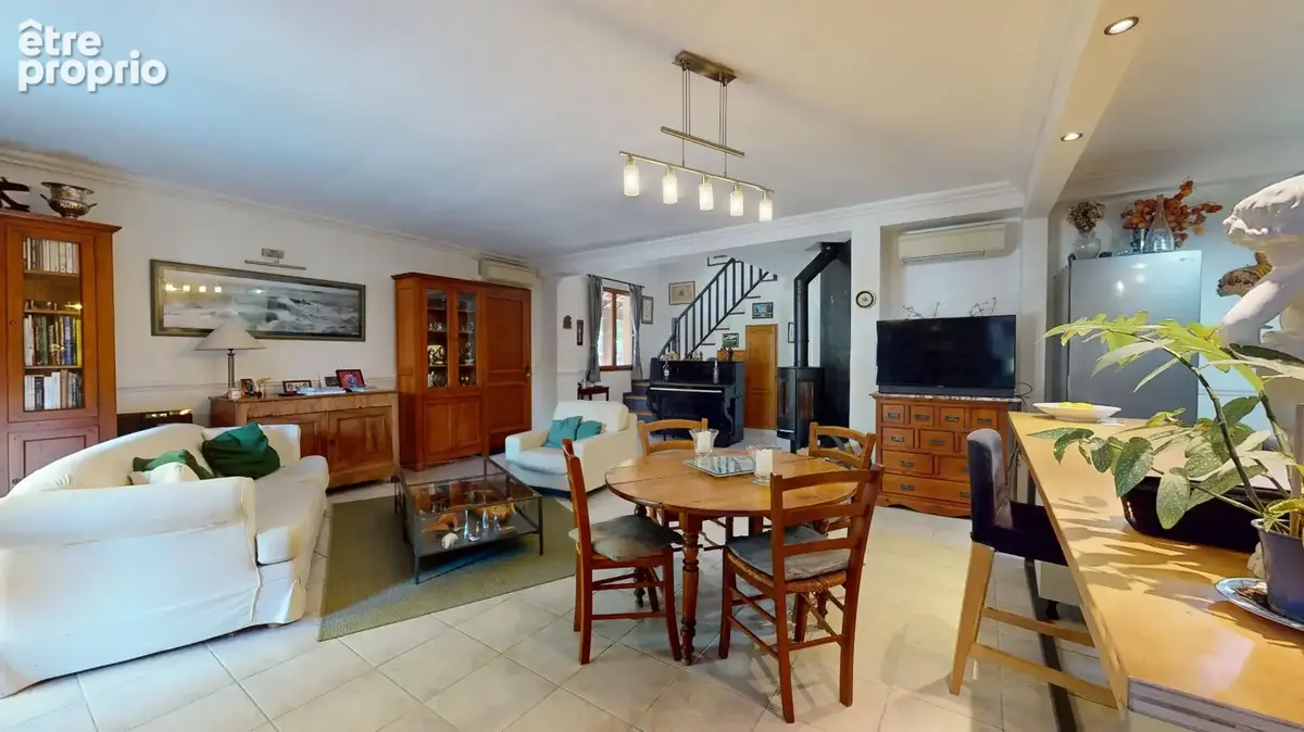 Maison Bois d'Arcy 6 pièces 181 m2 - 647 m² de terrain - photo 6