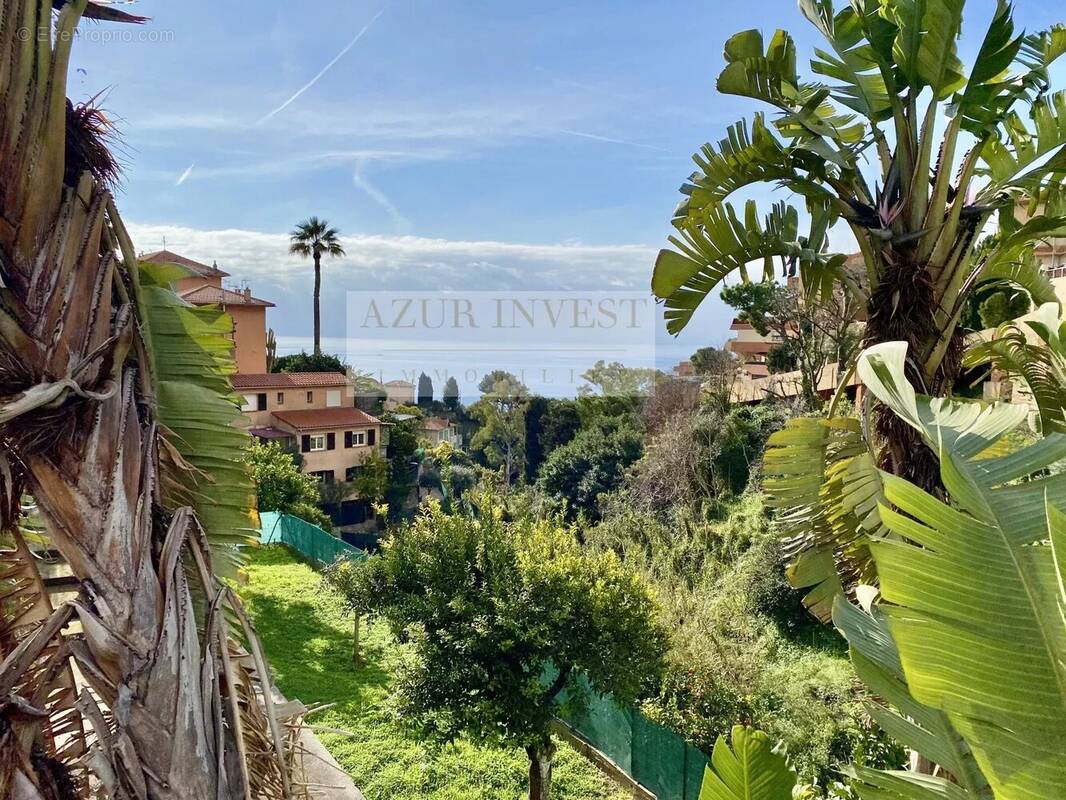 Appartement à ROQUEBRUNE-CAP-MARTIN