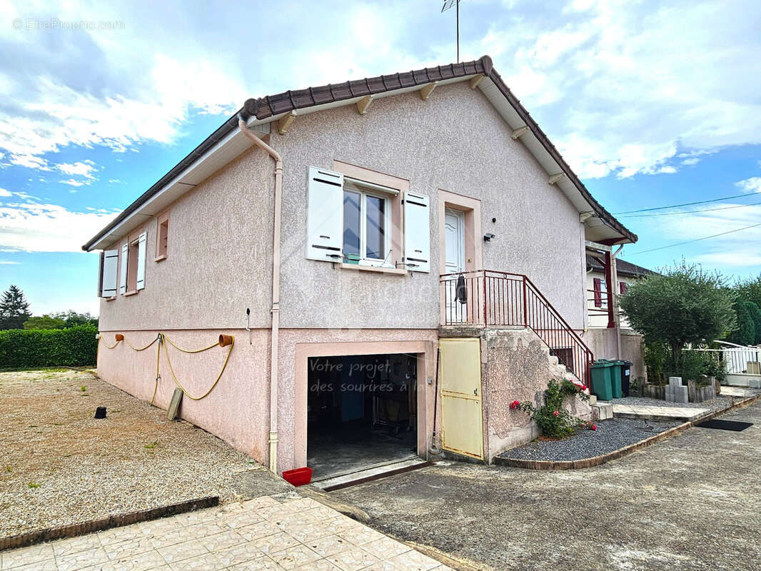 Maison à DIGOIN
