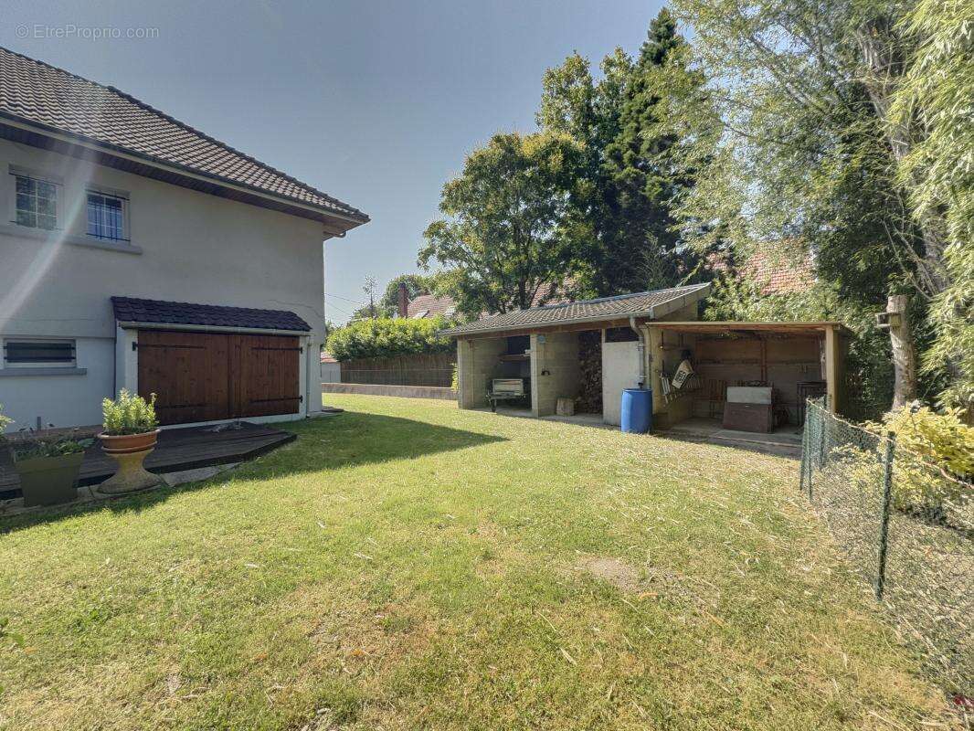 Maison à MAGNY-SUR-TILLE