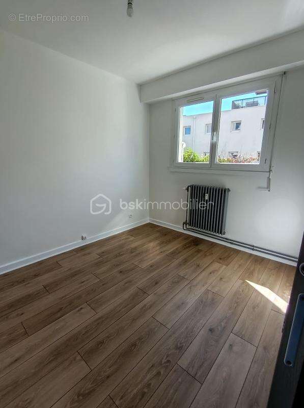 Charmant T2 en rez-de-jardin avec terrasse – Résidence fermée proche de toutes commodités - photo 4