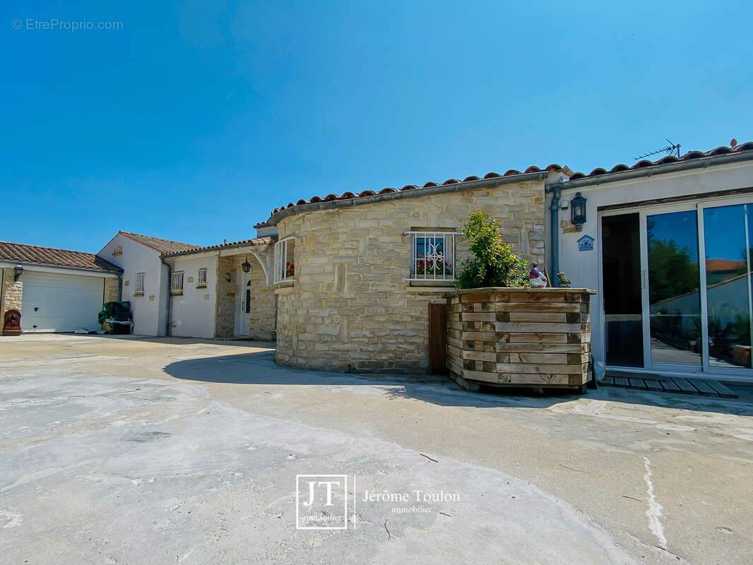 Maison à SAINT-PALAIS-SUR-MER