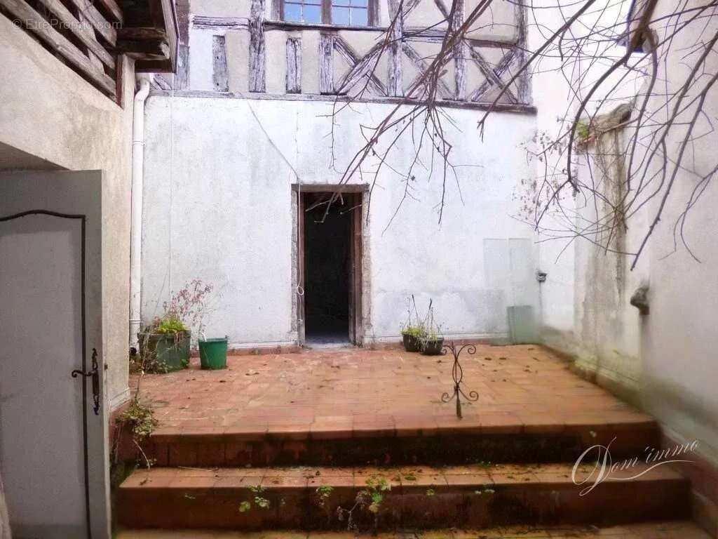 Maison à SAULIEU