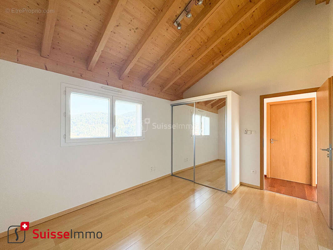 Maison Villers Le Lac 7 pièce(s) 171 m2 - photo 7