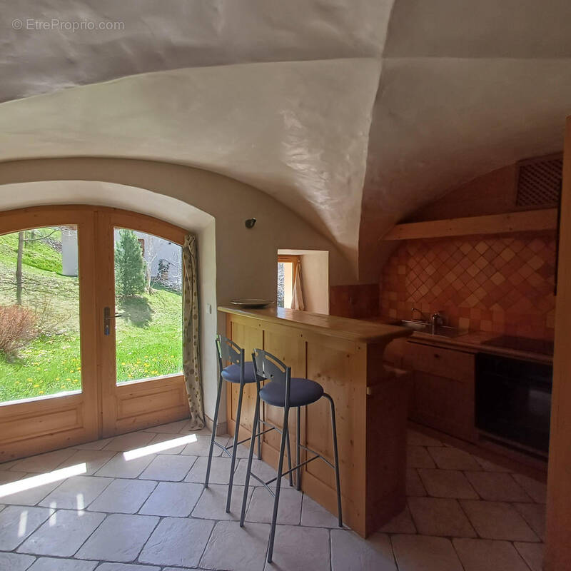 Appartement à LES ALLUES