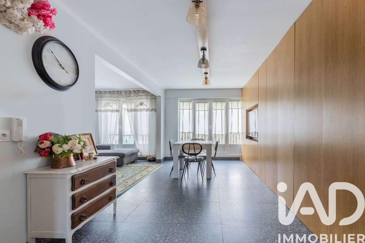 Photo 3 - Appartement à CHILLY-MAZARIN