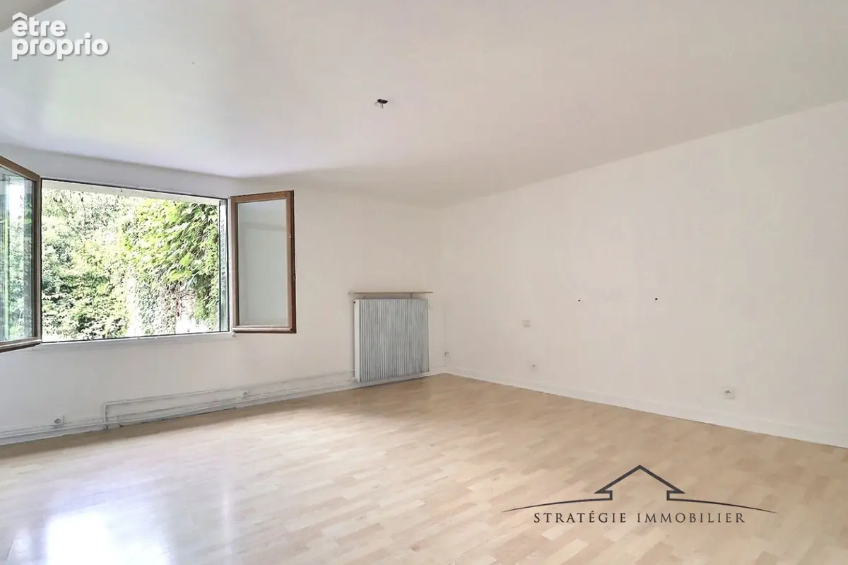 BUXY ? Maison de 148 m² avec jardin et garage - photo 8
