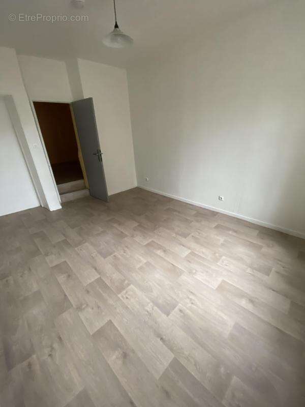 Appartement à ROMANS-SUR-ISERE