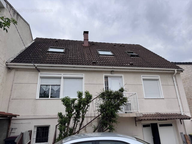 Maison à ATHIS-MONS