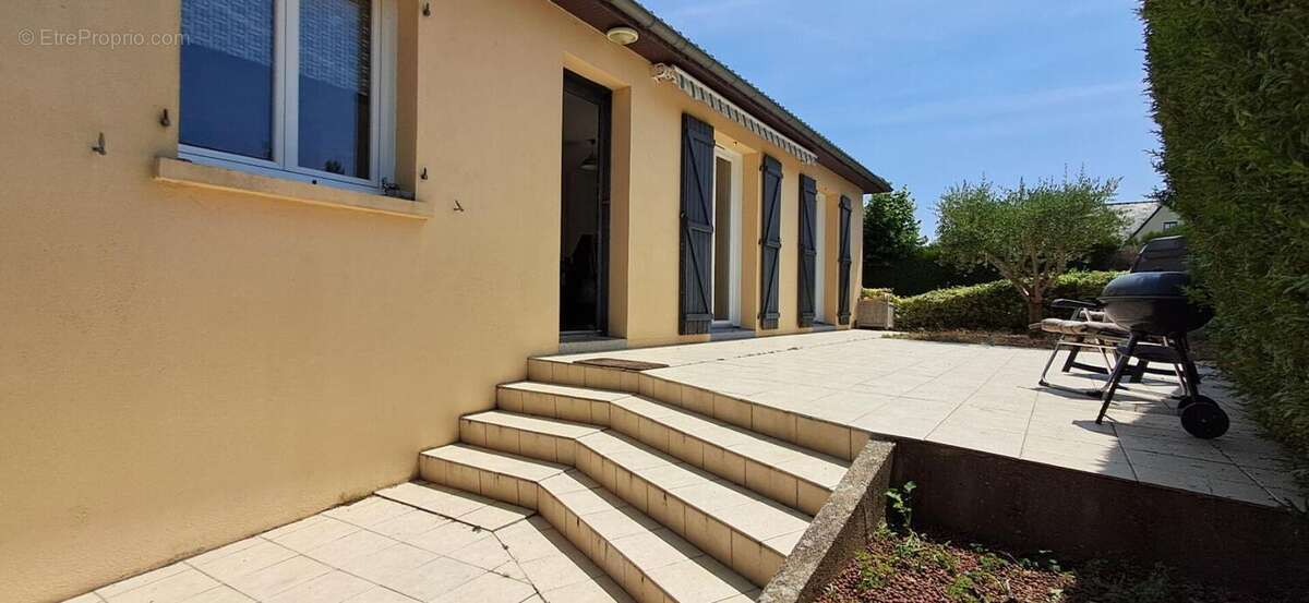 Maison à PARNE-SUR-ROC