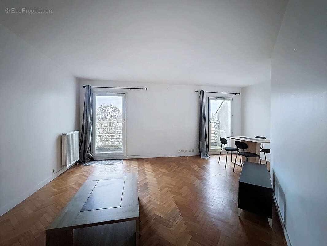 Appartement à ATHIS-MONS