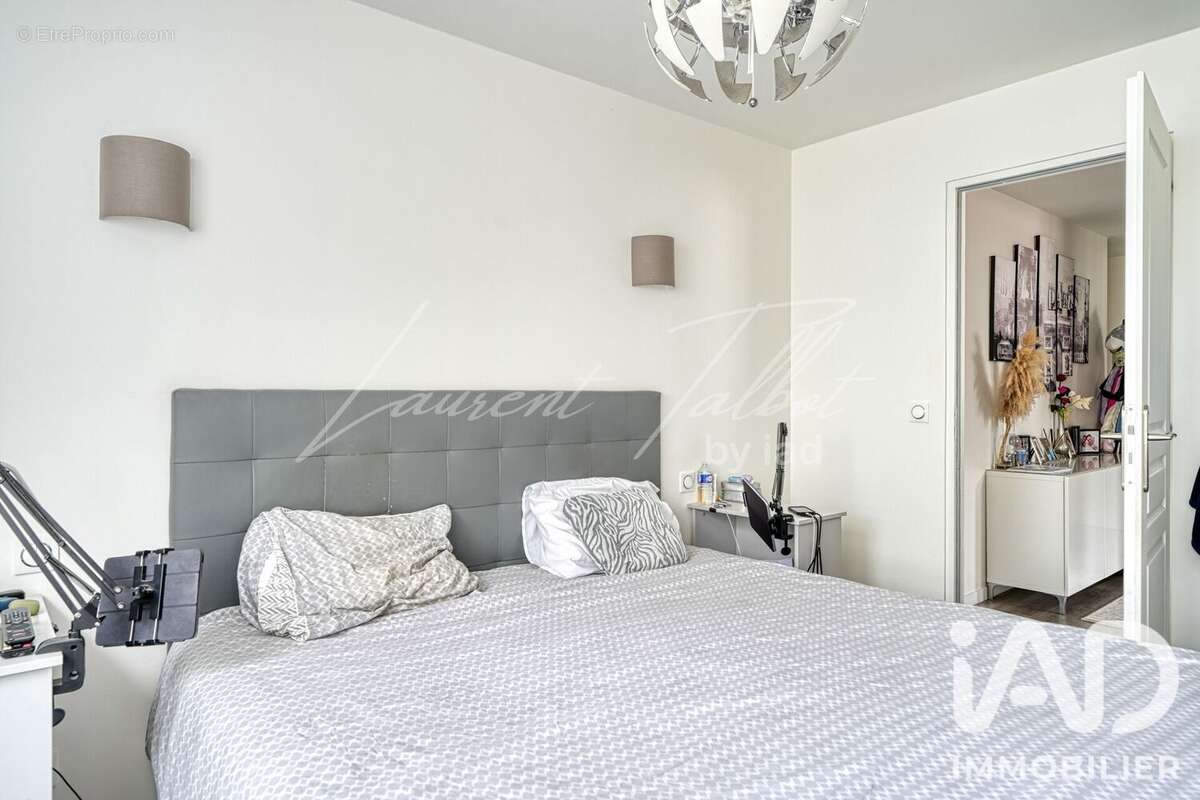 Photo 8 - Appartement à LOUVECIENNES