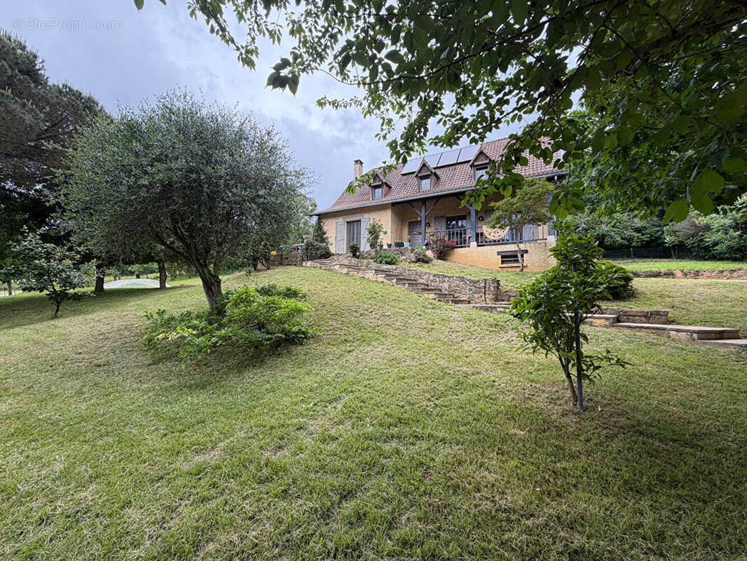 Maison à LEMBEYE