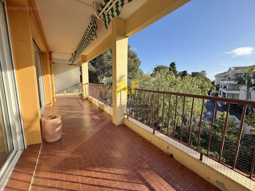 Appartement à SAINT-RAPHAEL