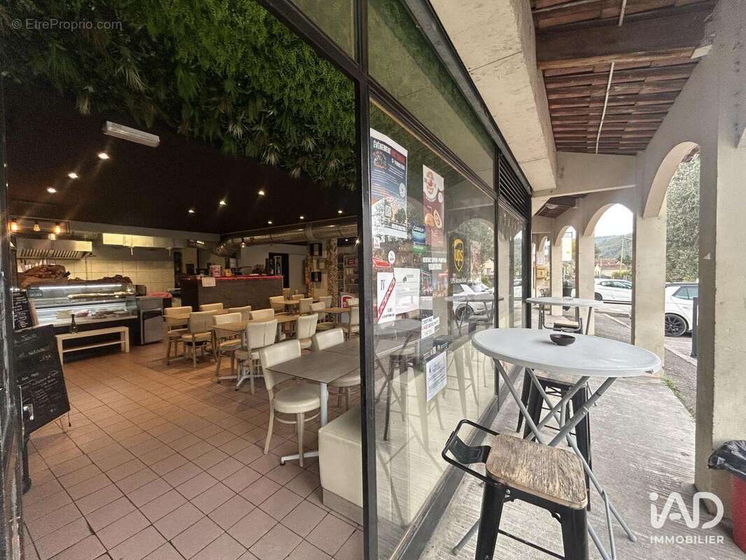 Photo 3 - Commerce à PEILLE