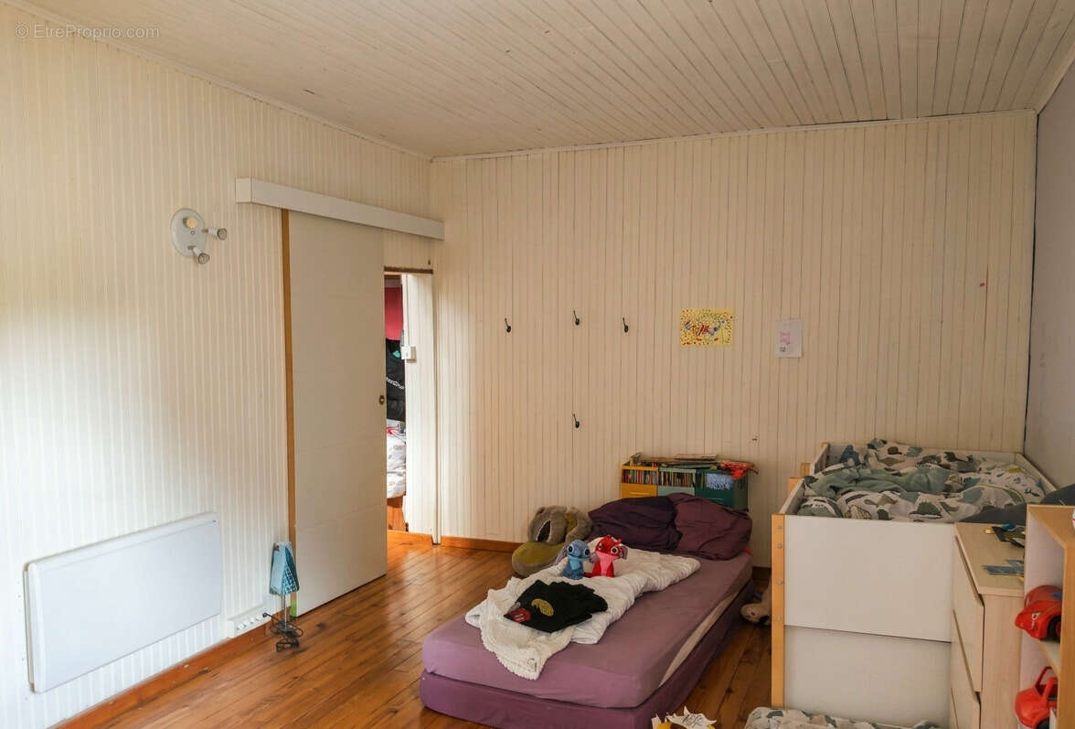 Maison à MEZIN