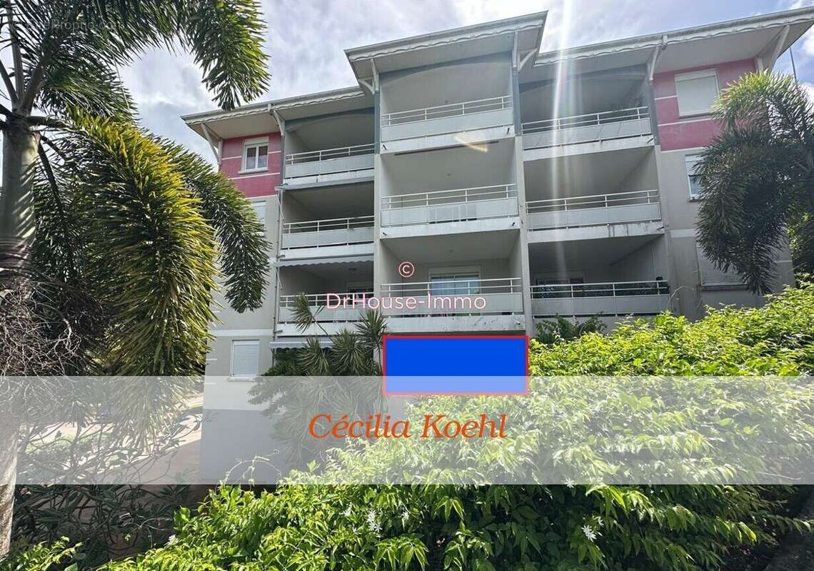 Appartement à LE ROBERT