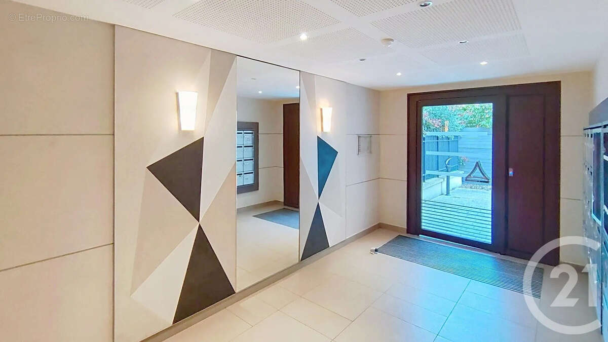 Appartement à BRIE-COMTE-ROBERT