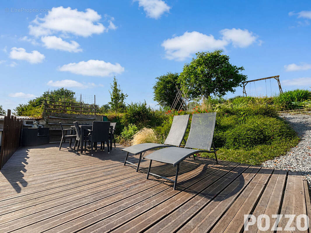 Belle maison en pierre, 147m2, 4ch, dépendances, beau terrain vue dégagée et sans vis à vis - photo 16