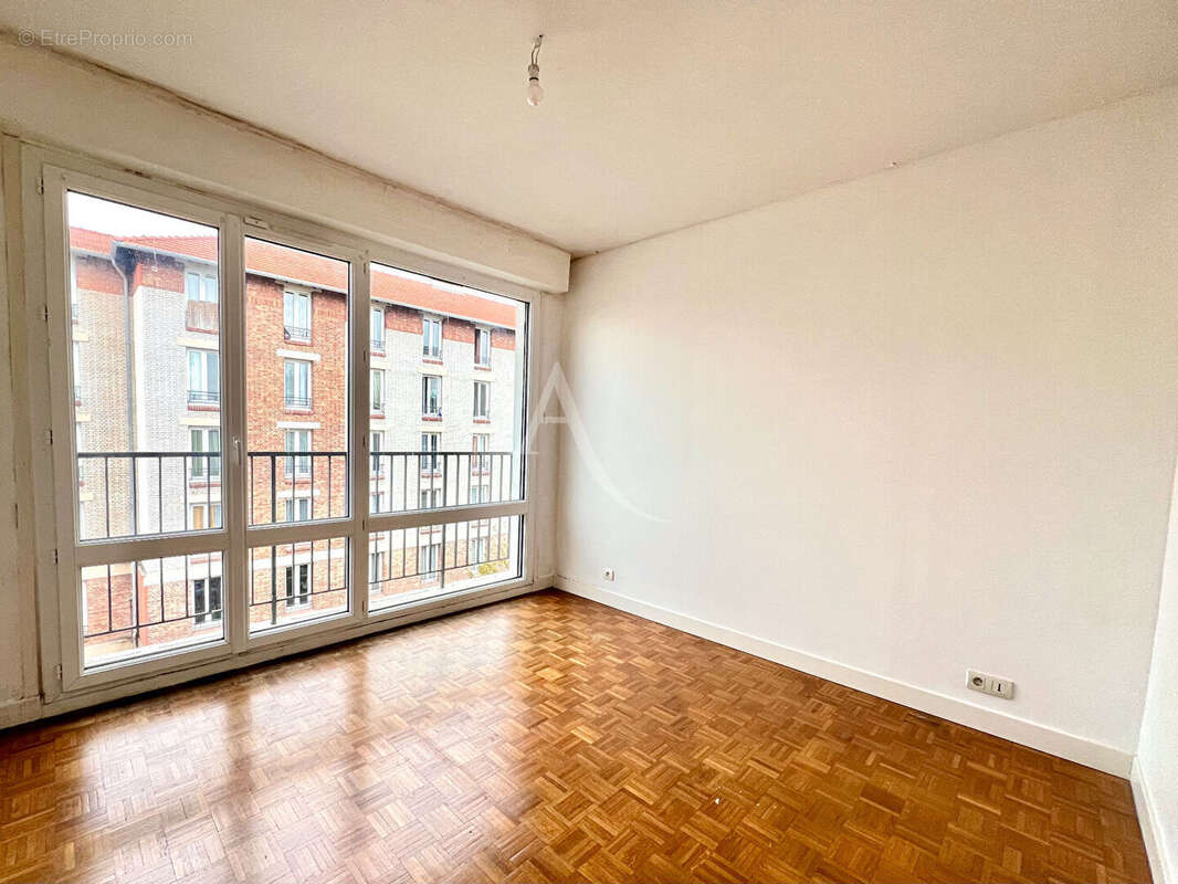 Appartement à FONTENAY-SOUS-BOIS
