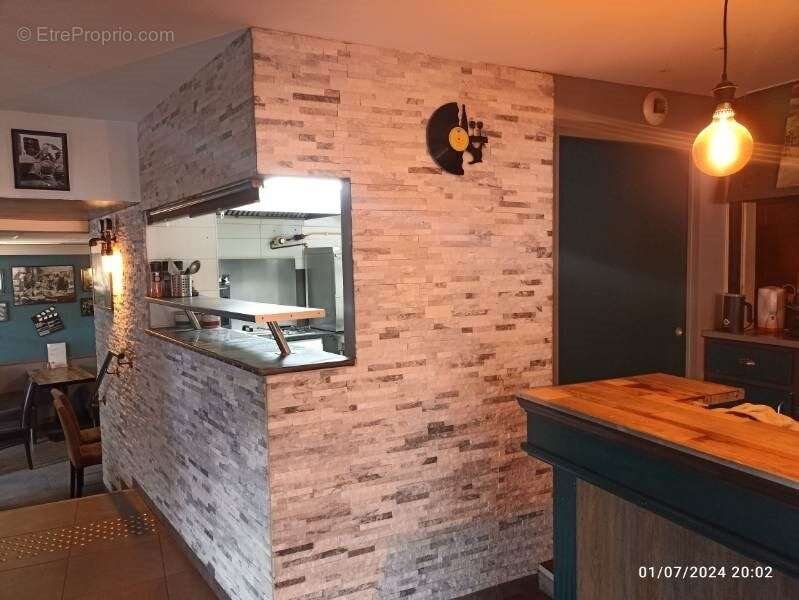 Commerce à PLELAN-LE-GRAND