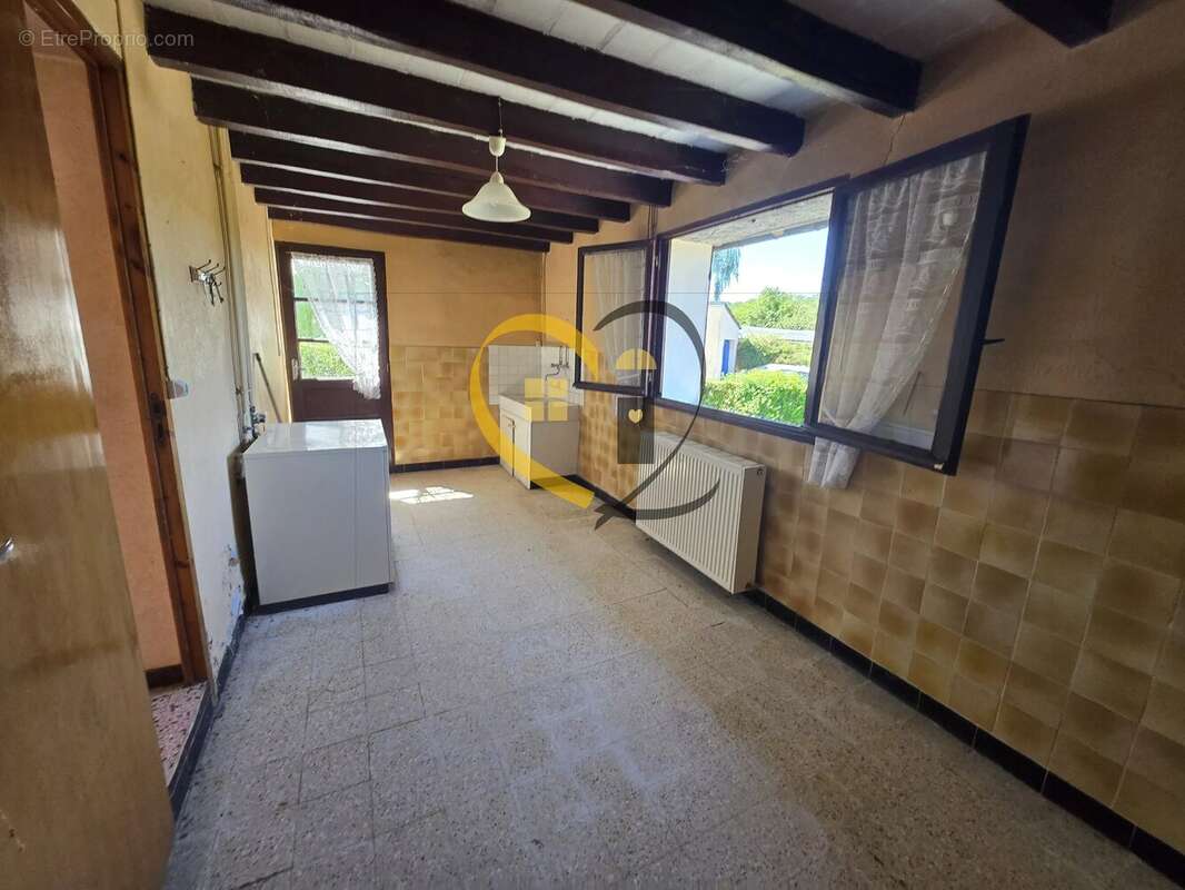 Maison à rénover avec dépendances – Neuvy-Deux-Clochers (18) - photo 14