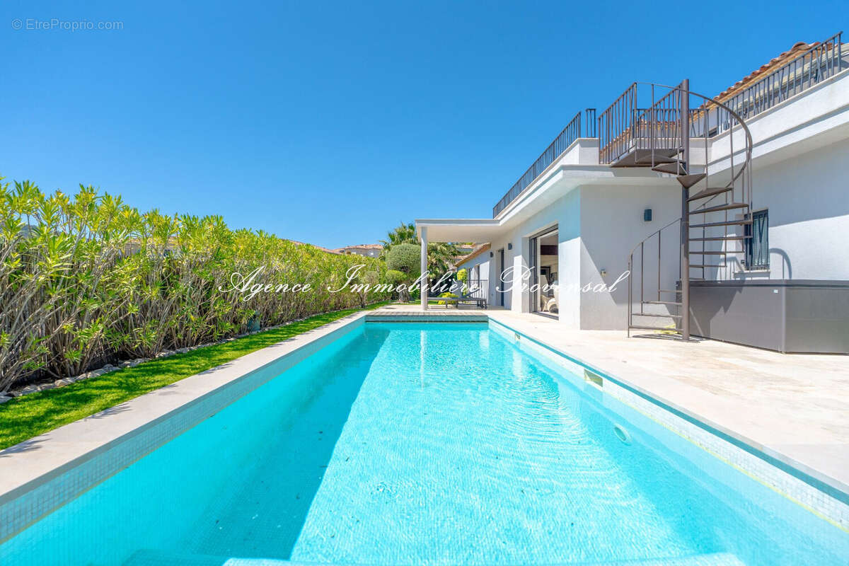 Maison à SAINTE-MAXIME