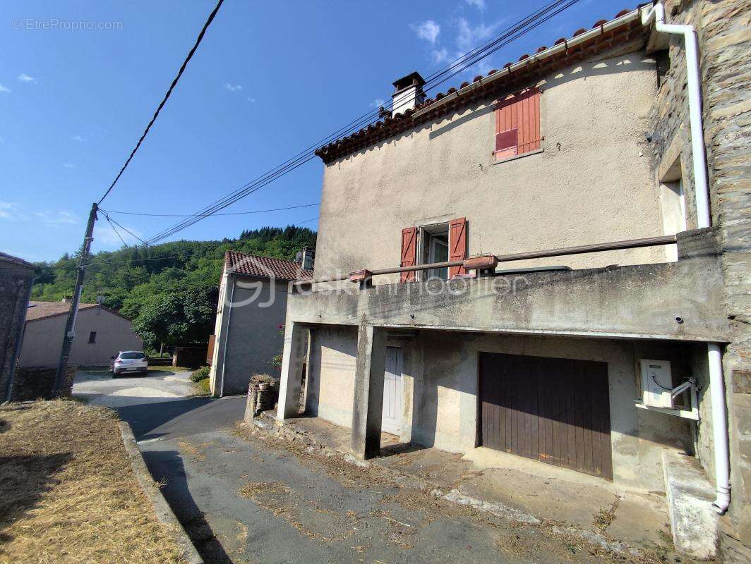 Maison à SAINT-PONS-DE-THOMIERES
