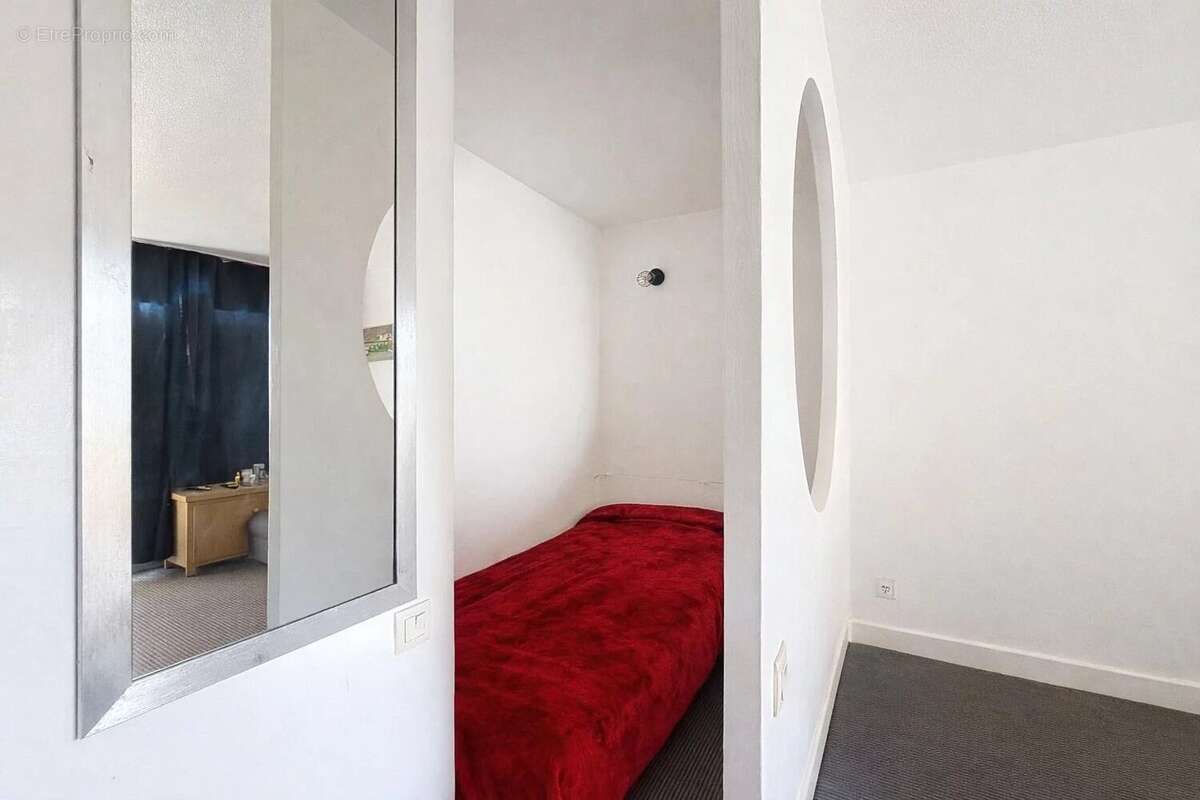 CANNES LA BOCCA- 2P cabine  avec parking - photo 3