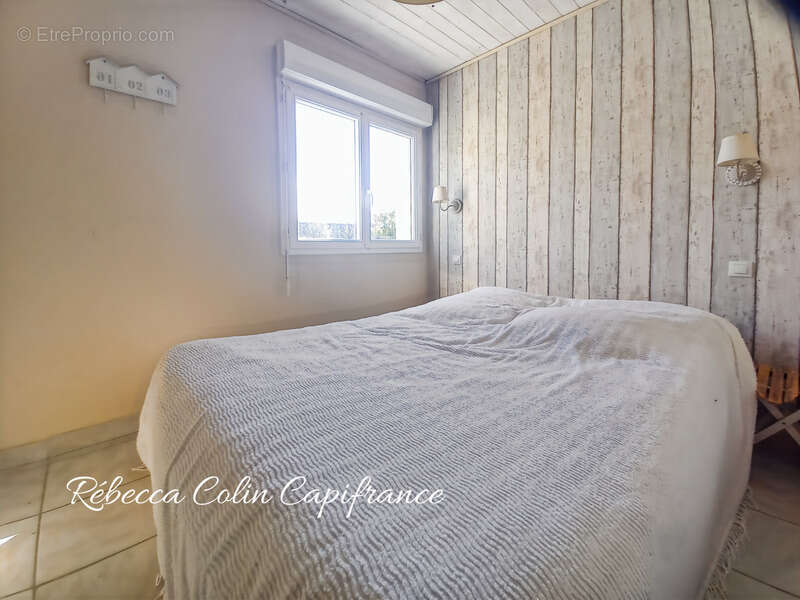 Maison à SAINT-CREPIN-D'AUBEROCHE