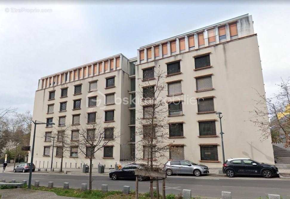 Appartement à LYON-9E